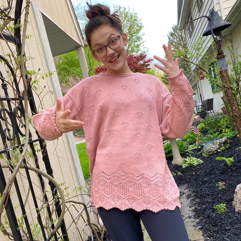 Van Heusen for Her vintage pink sweater